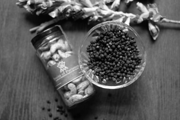 Black Pepper Cashew